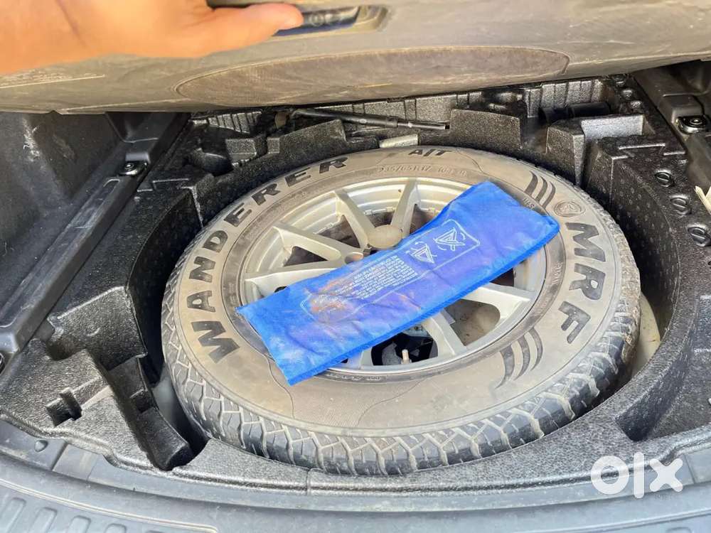 Land Rover Discovery Sport 2017 Diesel 156000 Km Driven