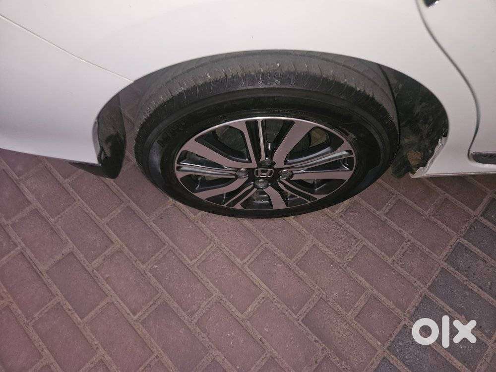 Honda Amaze [2021-2023] 1.2 Vx I-vtec Mt, 2024, Petrol