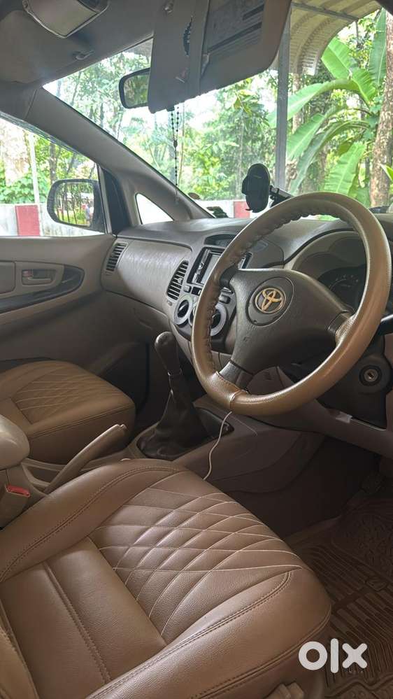 Toyota Innova 2.5 G (diesel) 7 Seater, 2010, Diesel