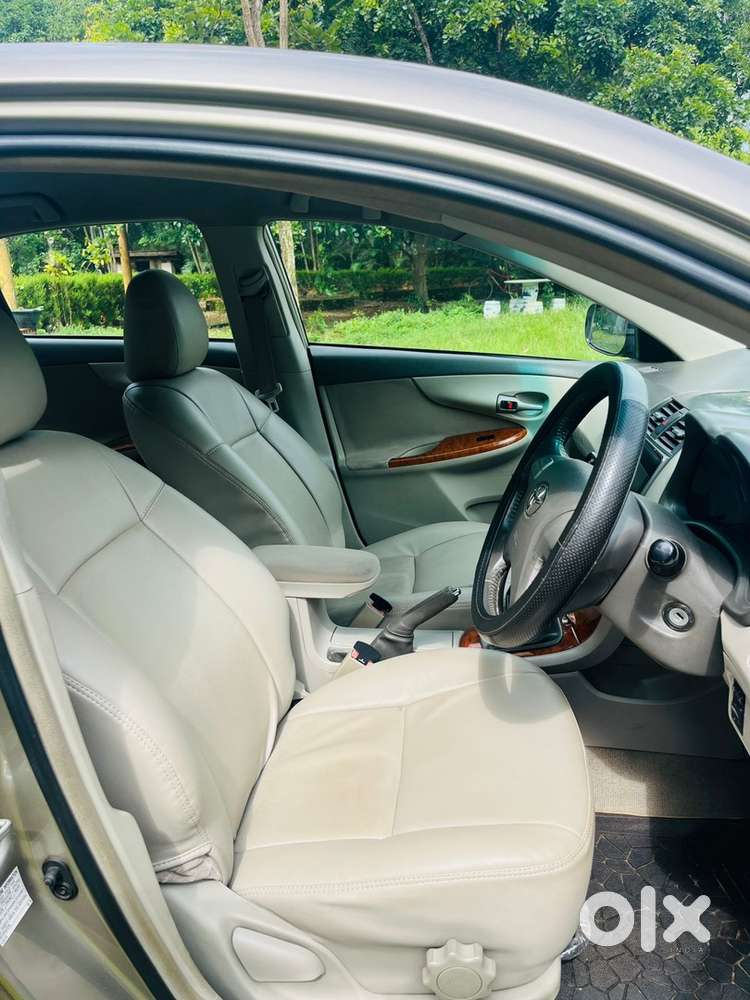 Toyota Corolla Altis Executive Vehicle