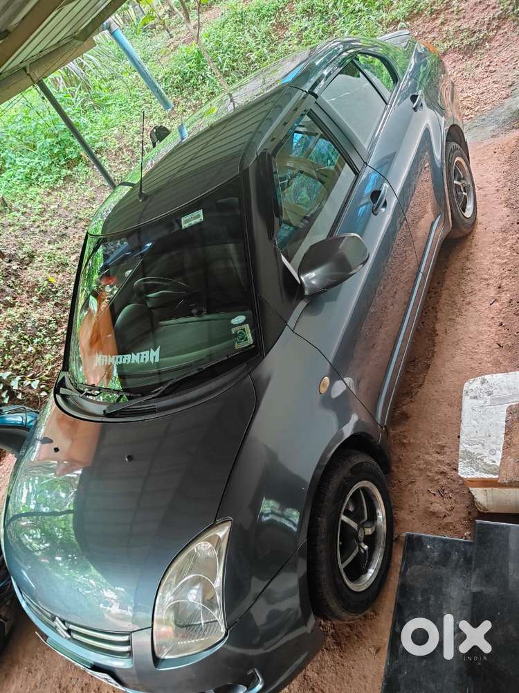 Maruti Suzuki Swift Dzire Vxi, 2011, Petrol