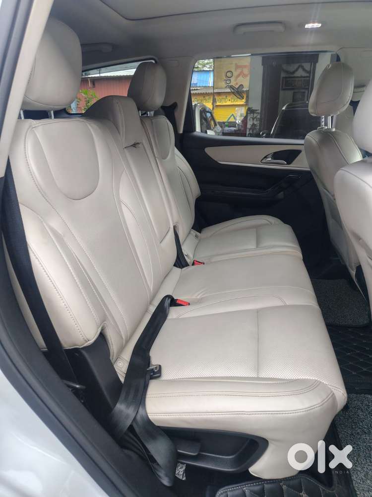 Mahindra Xuv700 2.2 Ax 7 Diesel Mt Str, 2022, Diesel