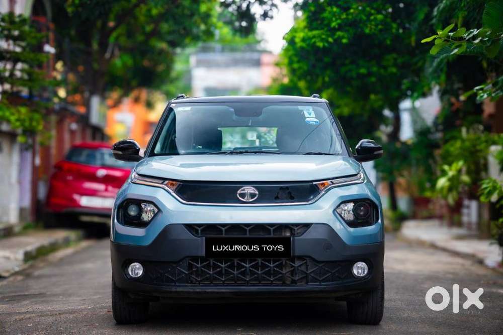 Tata Punch Creative Amt, 2022, Petrol