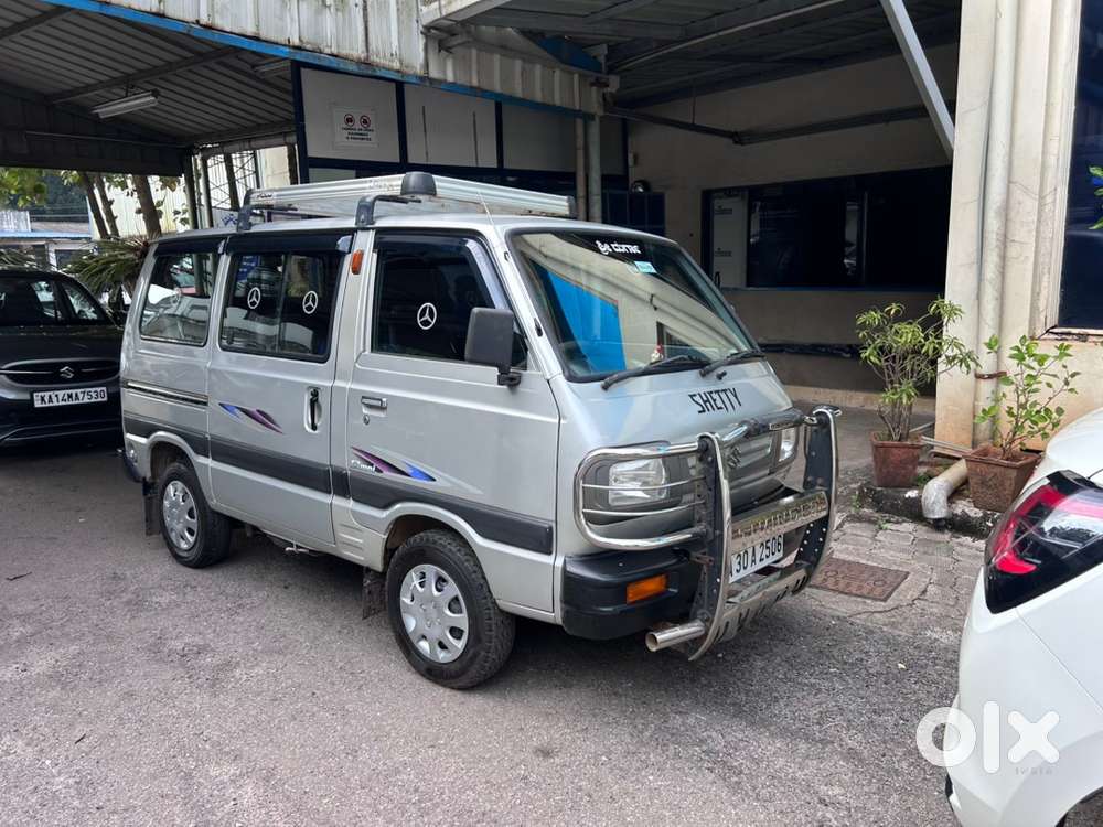 Omni-e 8 Seat 2017 Petrol  Showroom Condition