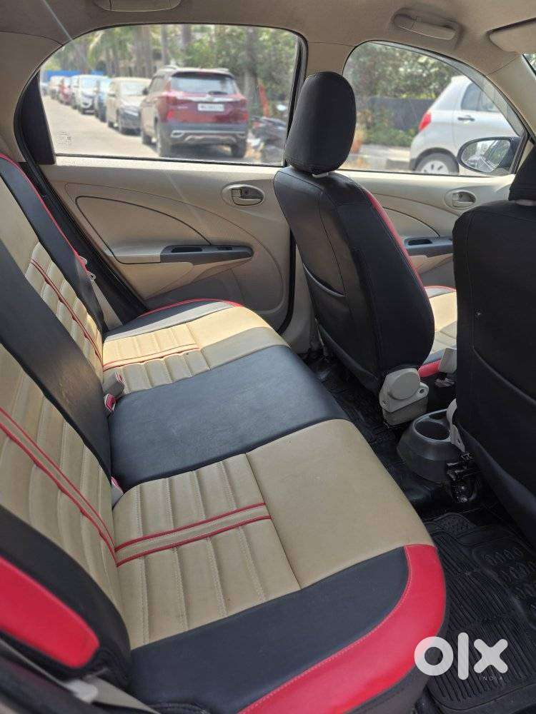 Toyota Etios Liva 2013-2014 G, 2014, Petrol