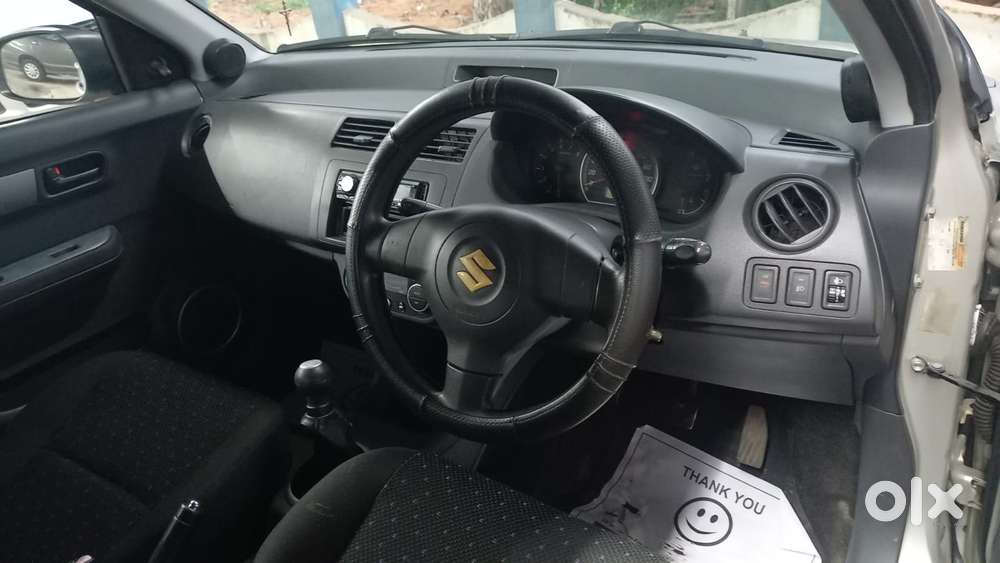 Maruti Suzuki Swift 2004-2010 Zxi Bsiv, 2006, Petrol
