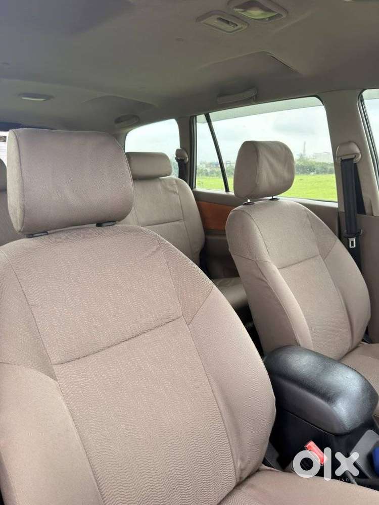 Toyota Innova 2.5 Vx 8 Str, 2015, Diesel