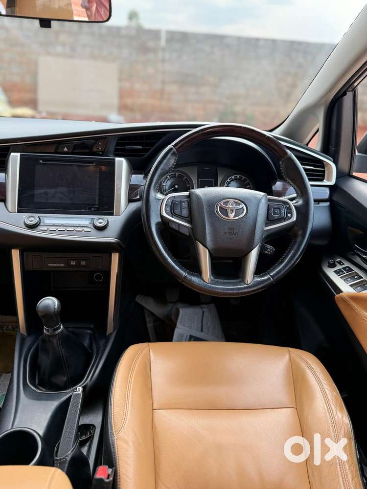 Toyota Innova Crysta 2.4 Vx Mt, 2019, Diesel