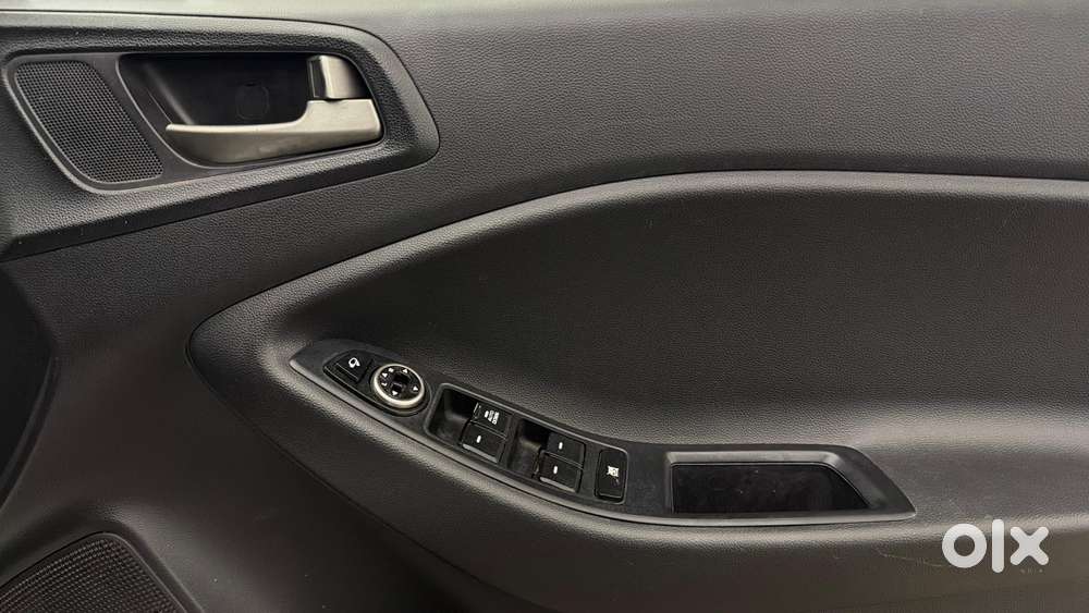 Hyundai Elite I20 Asta 1.2 Dual Tone, 2017, Petrol