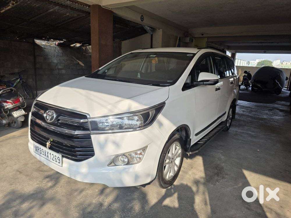 Toyota Innova Crysta 2.8 Gx At, 2019, Diesel