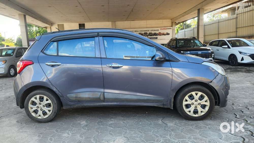 Hyundai Grand I10 Sportz, 2013, Petrol