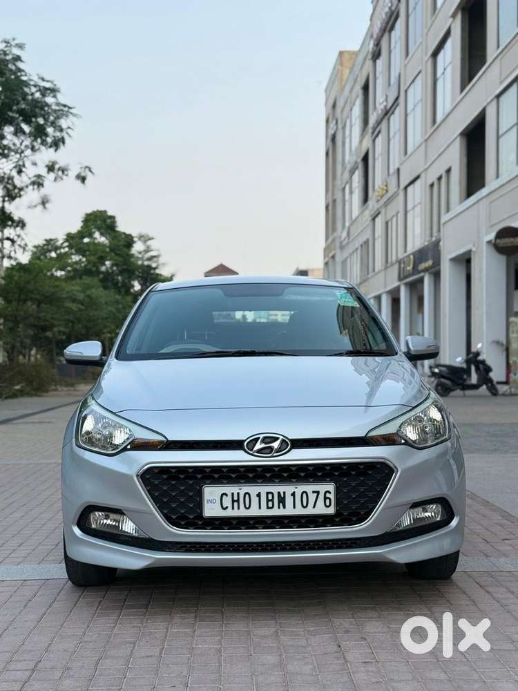 Hyundai I20 Sportz 1.2 Bs-iv, 2017, Petrol