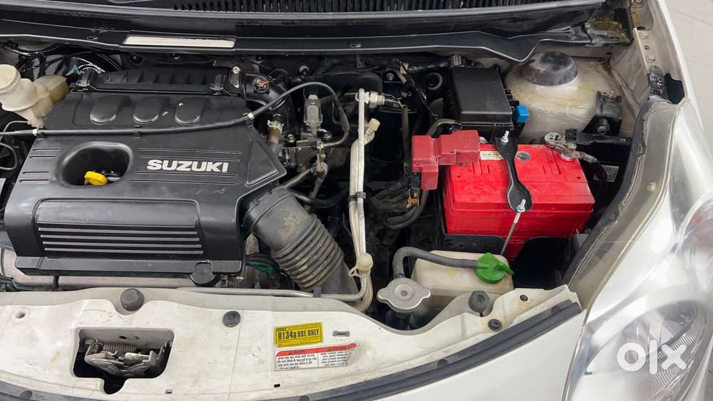 Maruti Suzuki A-star 1.0 Vxi, 2013, Petrol
