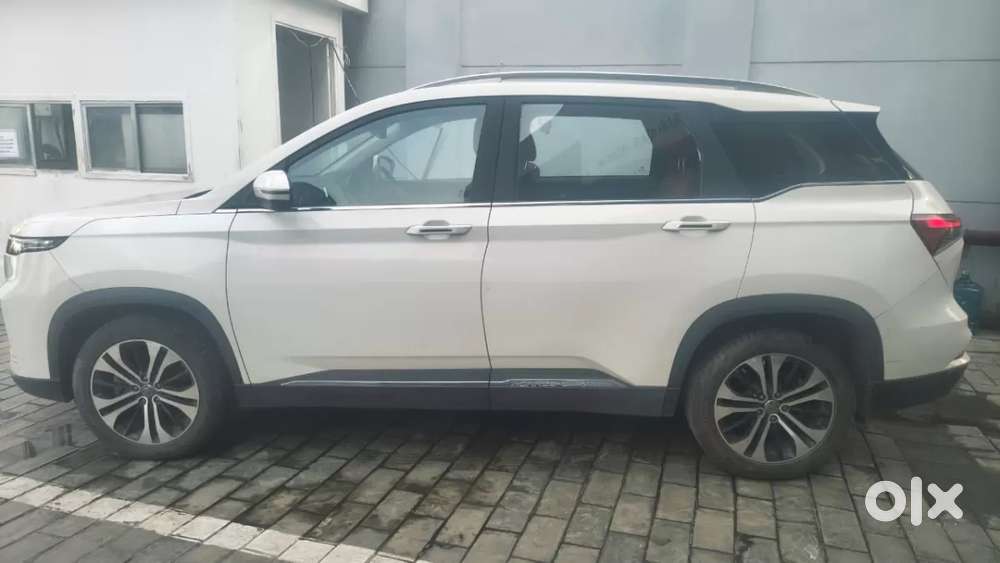 Mg Hector Plus 1.5 Sharp Turbo Cvt 6 Str, 2022, Petrol