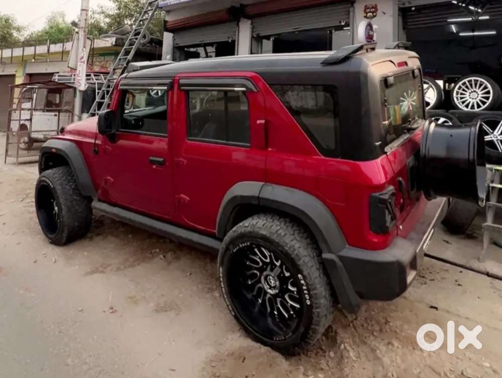 Mahindra Thar Roxx 2025