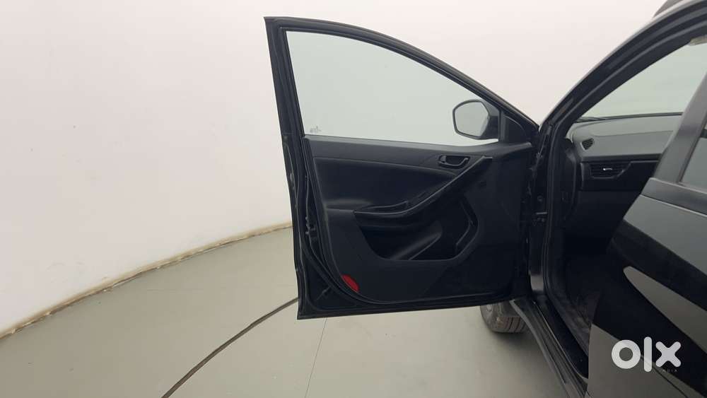 Tata Nexon 1.2 Revotron Xza Plus (o) Dark Edition, 2022, Petrol