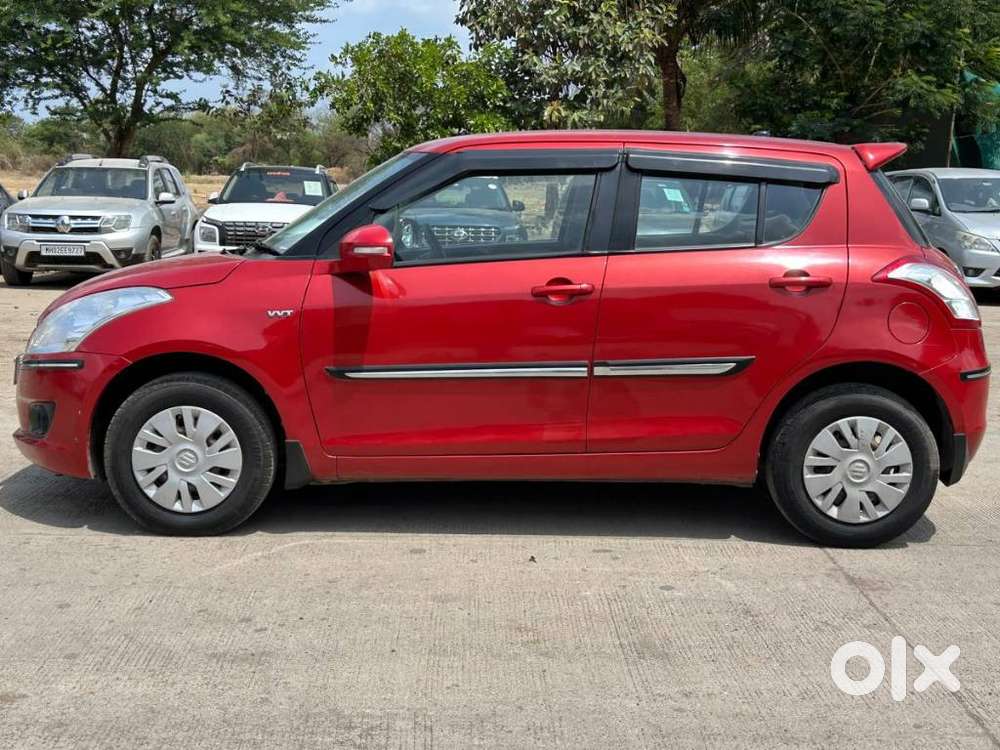 Maruti Suzuki Swift Vxi + Manual, 2014, Petrol