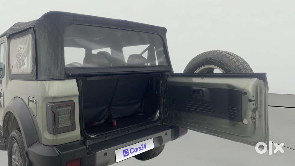 Mahindra Thar 2.2 Lx Convertible Diesel At 4 Str, 2021, Diesel