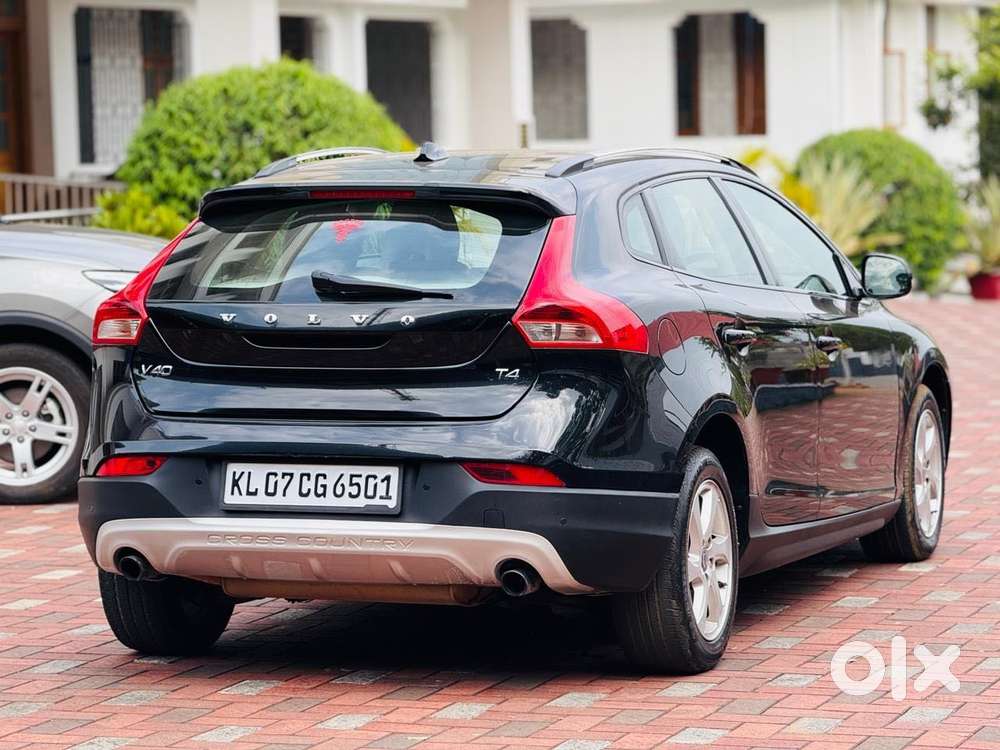 Volvo V40 Cross Country D3 Inscription, 2016, Petrol