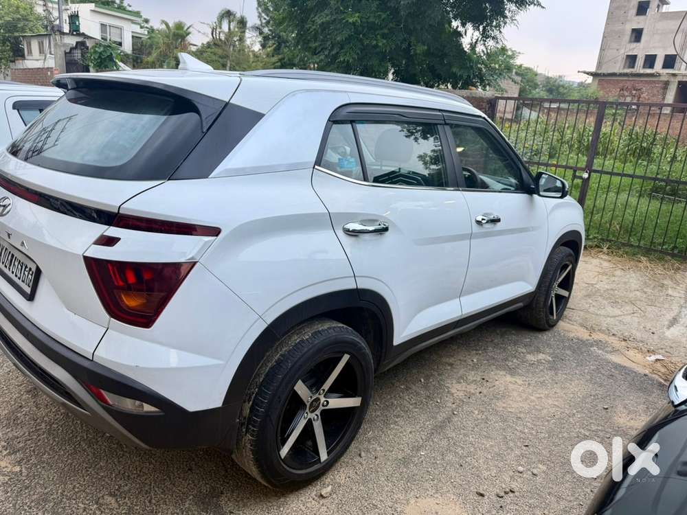 Hyundai Creta Ex Petrol Mt  Nov 2020 (2021 Usage)