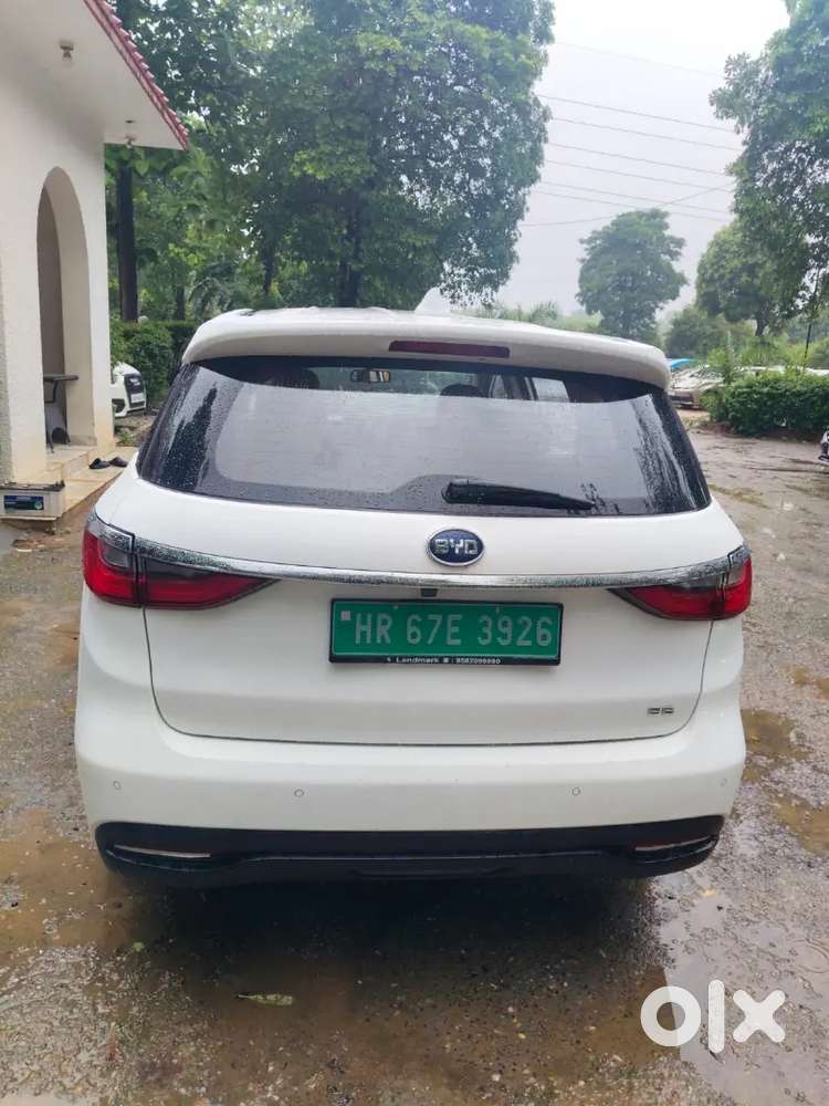 Byd E6 2024  Range 520km  Under Byd Warranty  First Owner