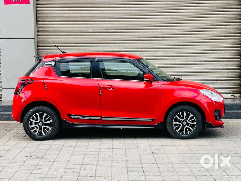 Maruti Suzuki Swift 1.2 Vxi (o), 2022, Petrol