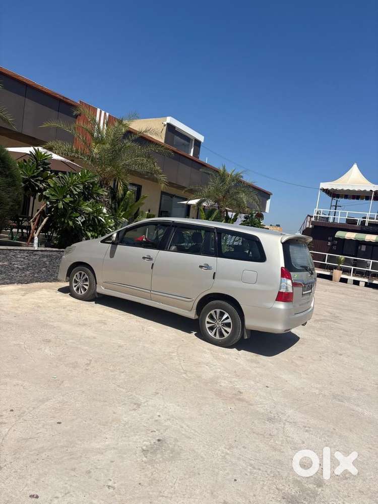 Toyota Innova Diesel 2015