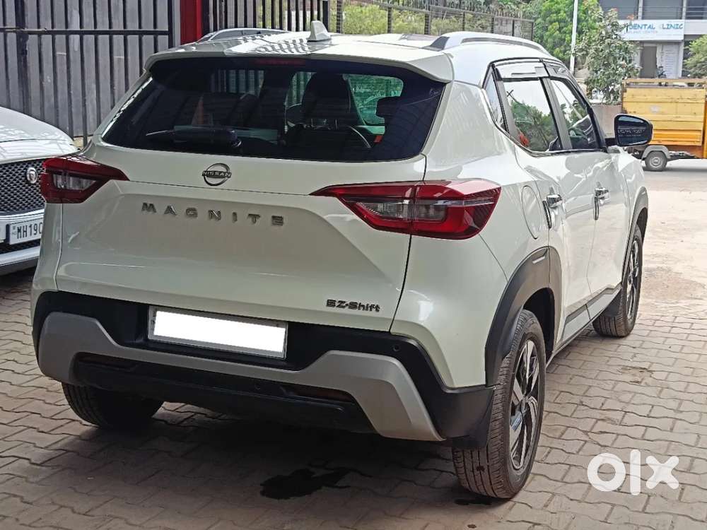 Nissan Magnite, 2025, Petrol