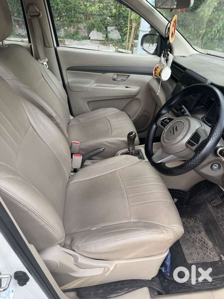 Maruti Suzuki Ertiga 1.4 Vxi Cng Anniversary Edition, 2022, Cng & Hy..