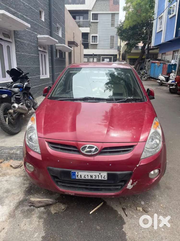 Hyundai I20 2010 Petrol 100000+ Km Driven