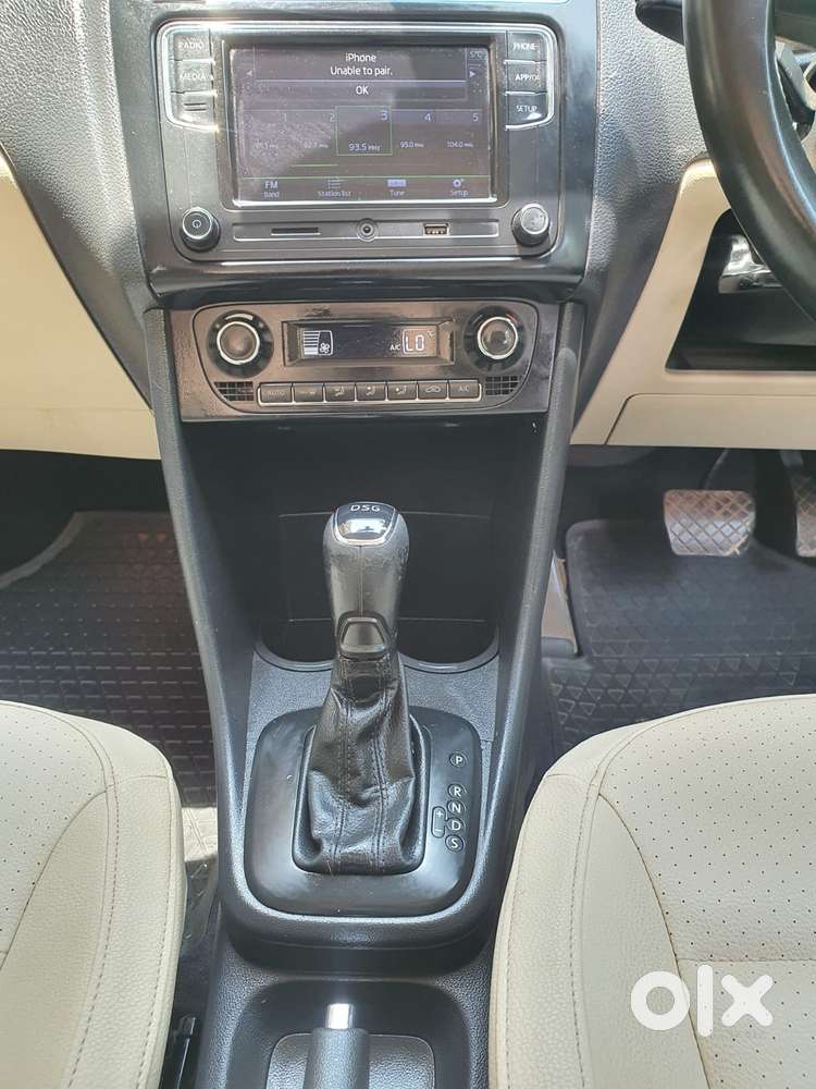 Honda Jazz V Cvt, 2015, Petrol