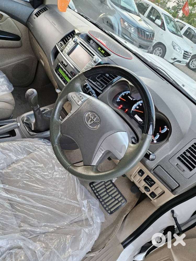 Toyota Fortuner 3.0 4x2 Mt, 2013