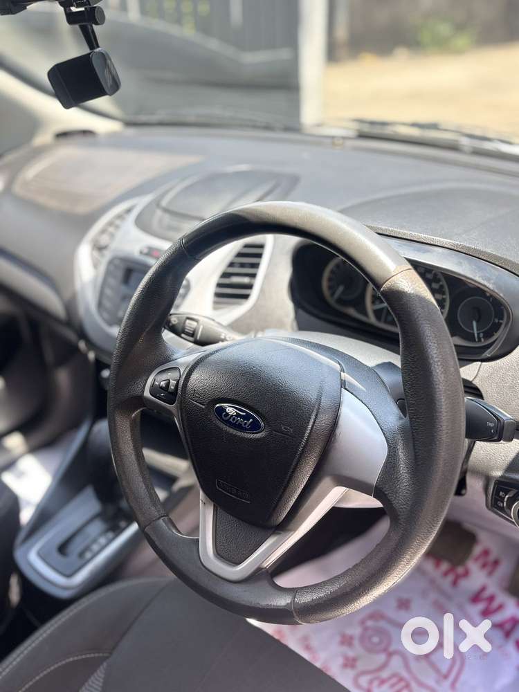 Ford Figo 1.5p Titanium At, 2015, Petrol