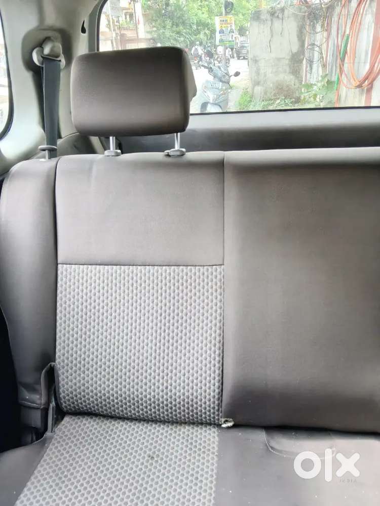 Maruti Suzuki Estilo Lxi 2012
