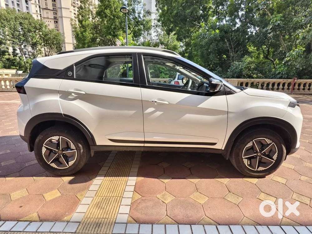 Tata Nexon Creative Plus S 1.2 Revotron Petrol 6 Amt, 2024, Petrol