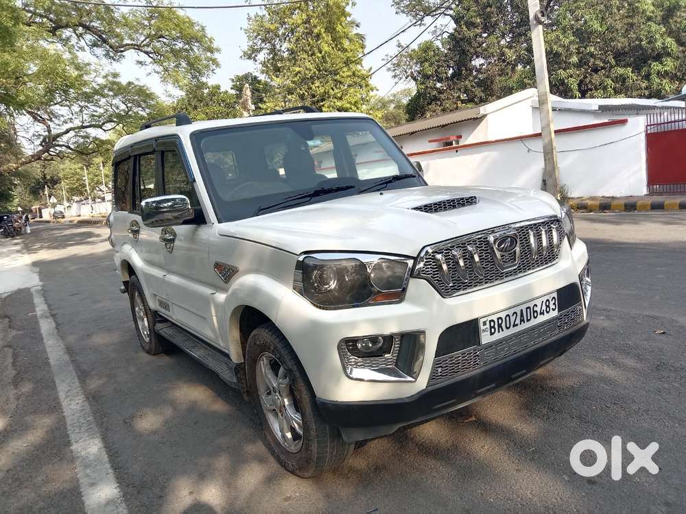 Mahindra Scorpio S10 8 Seater, 2016, Diesel
