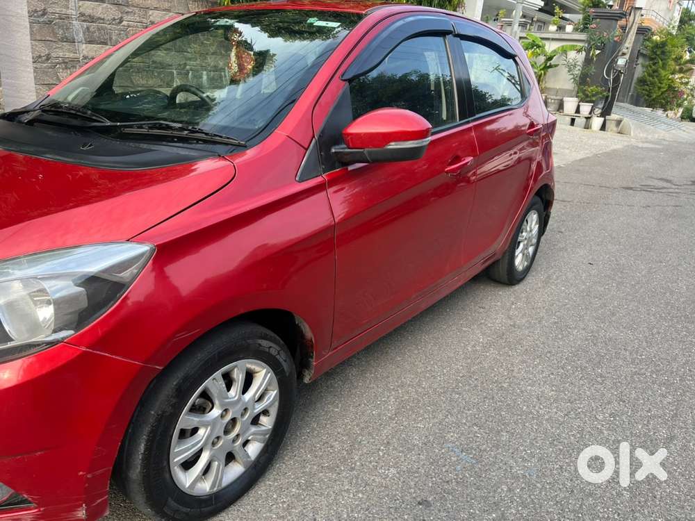 Tata Tiago Petrol 2019