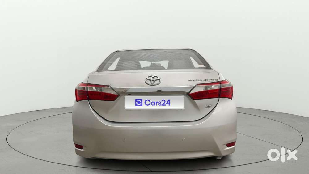 Toyota Corolla Altis 1.8 Gl, 2015, Petrol