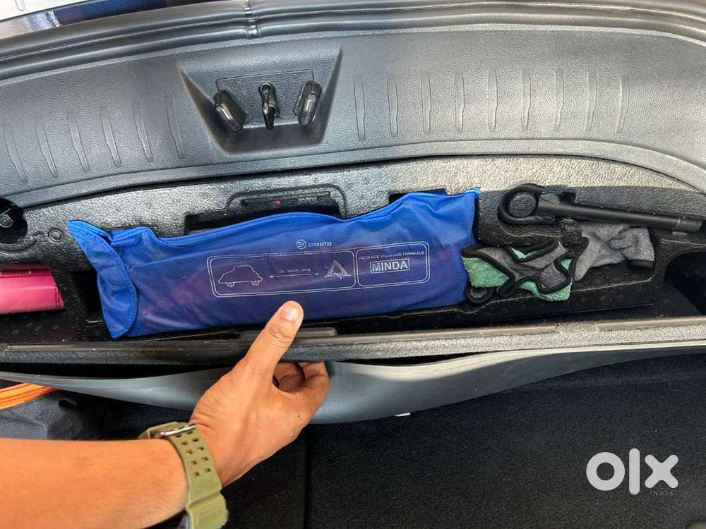 Mahindra Xuv700 2024 Diesel Mt Ax7l26000 Km Driven