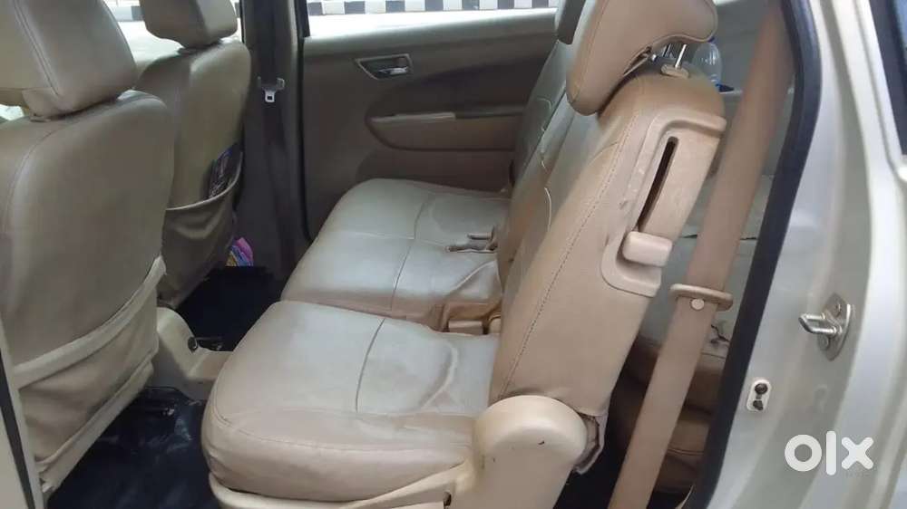 Maruti Suzuki Ertiga Vxi 2018