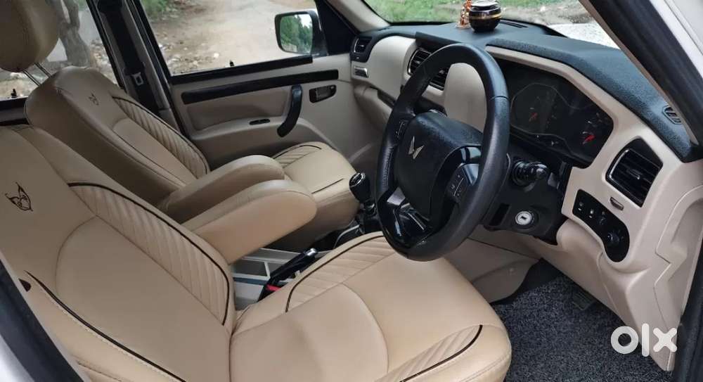 Mahindra Scorpio Classic, 2023, Diesel