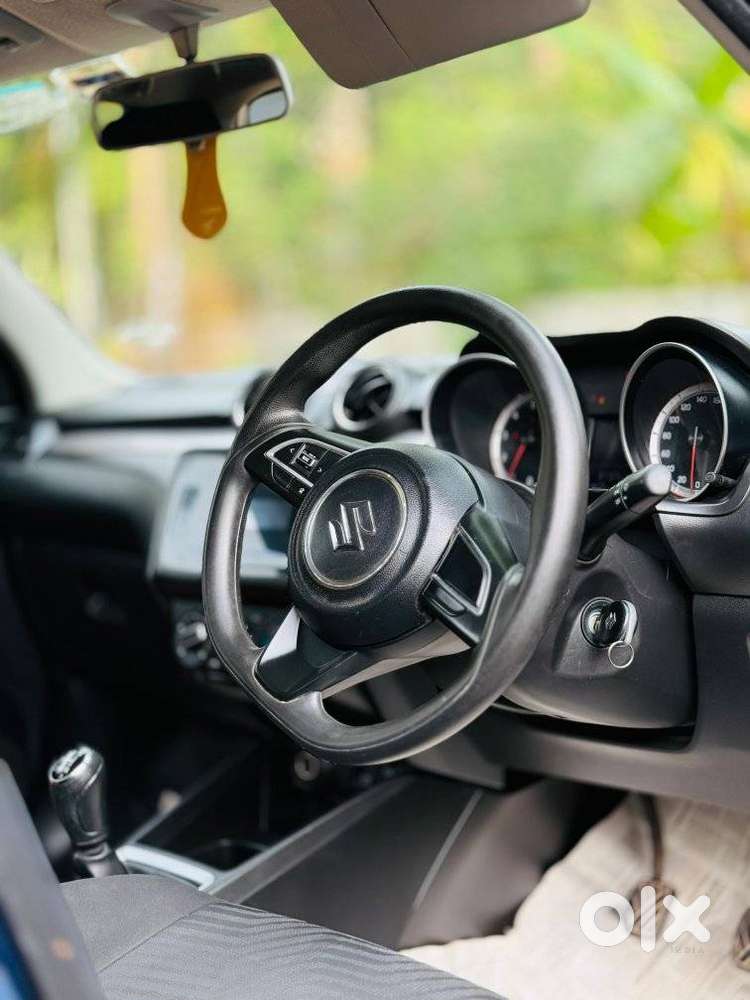 Maruti Suzuki Swift 1.2 Vxi (o), 2021, Petrol