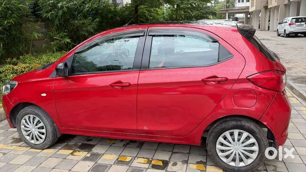 Tata Tiago 1.2 Wizz Revotron Nov 2017