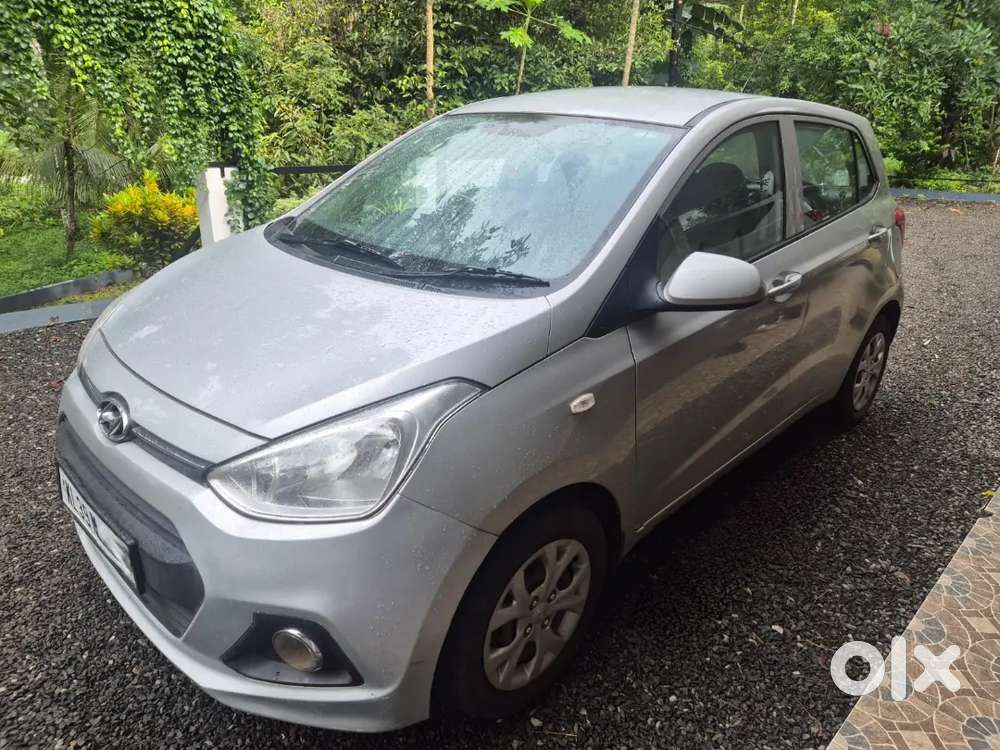 Hyundai Grand I 10 Magna Auto Matic New Insurance Spare Keyc
