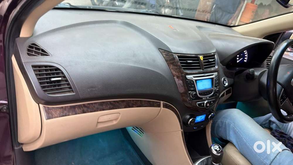 Hyundai Verna 1.6 Petrol Manual 2011