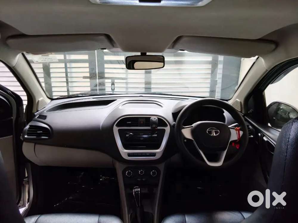 Tata Tiago 2016 Petrol Well Maintained, Chandigarh Registered.
