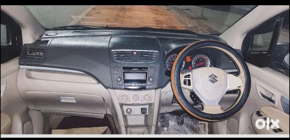 Maruti Suzuki Ertiga 1.4 Vxi Anniversary Edition, 2016, Cng & Hybrid..