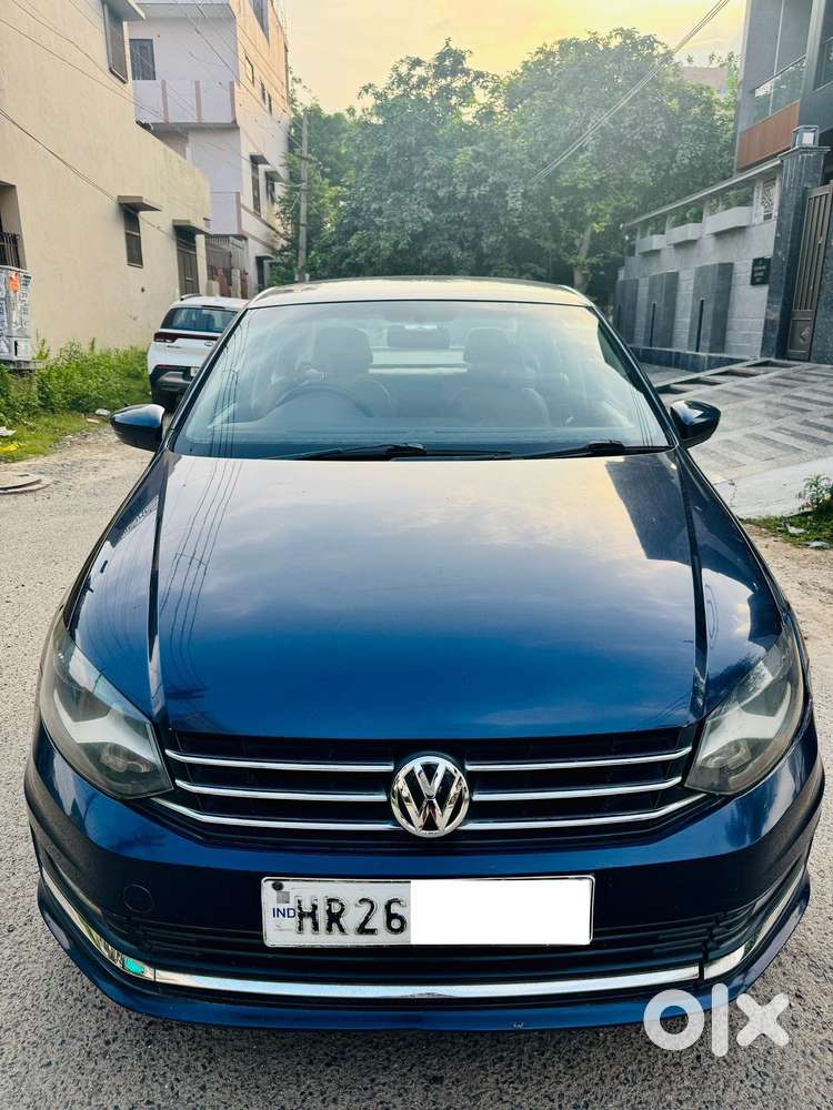 Volkswagen Vento 1.2 Tsi Highline Plus At, 2015, Petrol
