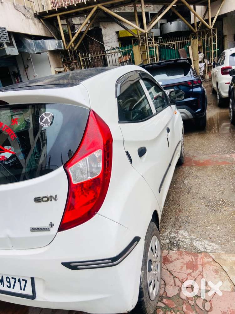 Hyundai Eon Magna+ 2015
