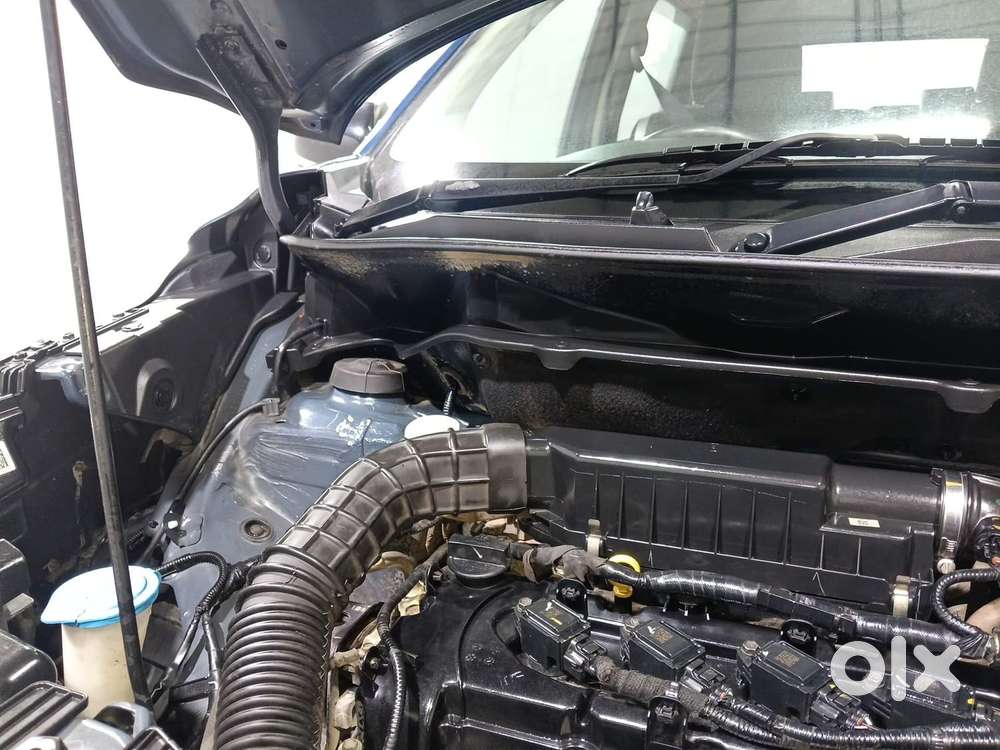 Maruti Suzuki Xl6 1.5 Zeta Mt, 2022, Petrol